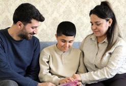 DMD'li Deniz'in annesi: Kardeşimi bu hastalığa kurban ettik, oğlumu kurban etmeyeceğiz