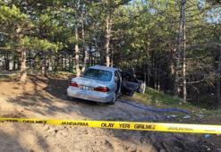 Park halindeki otomobilde ölü bulundu
