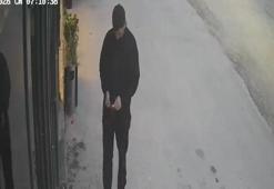 Bursa’da pizza zincirinin eski çalışanı 2 şubeyi kundakladı; o anlar kamerada