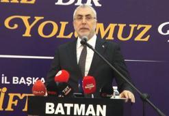 Bakan Işıkhan: Artık kurulan tuzakları gören, oyunları bozan Türkiye var