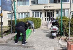 Yalnız yaşadığı evinde ölü bulundu