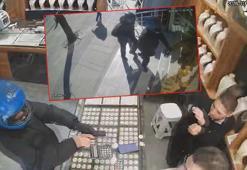 Sultangazi'de kuyumcuya soygun girişiminin yeni görüntüleri ortaya çıktı