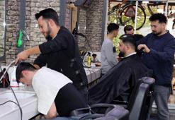 Berberlerden 'bayram tıraşını son güne bırakmayın' çağrısı