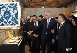 Çalınan iki İznik çinisi yıllar sonra yeniden Türkiye'de