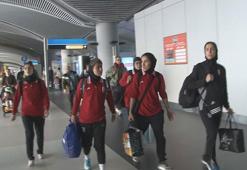 İran Kadın Milli Futbol Takımı İstanbul'a geldi