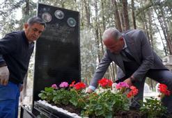 Bayram öncesi mezarlara 'görüntülü ziyaret