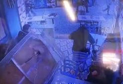 Beşiktaş’ta balıkçıda asma tavan ailenin üzerine çöktü: Doğal afet denildi, yardım edilmedi