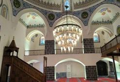 Restore edilen 3 tarihi cami, bayramda ibadete açılacak