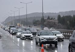 'Kilit kavşak' Kırıkkale'de, bayram yoğunluğu başladı