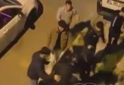 Bağcılar'da bir kişiye saldıran grup, polisi görünce kaçtı