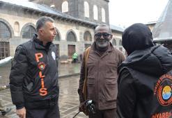 Diyarbakır'da turizm polisi, bayramda kente gelen turistlere 7 dilde hizmet veriyor