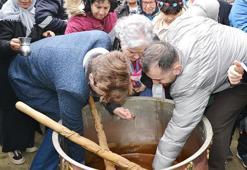 Manisa'da mesir karma töreninde izdiham