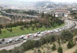 Ramazan Bayramı'nın son gününde TEM’in Kocaeli geçişinde yoğunluk