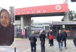 Fatih'te çöken binada hayatını kaybeden kadının cenazesi ailesine teslim edildi