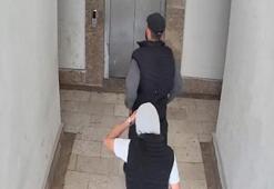 Katları tek tek dolaşıp, daire önlerindeki ayakkabıları çaldılar