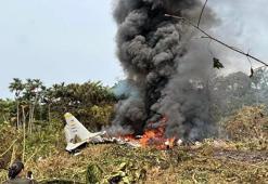 Kolombiya'da askeri nakliye uçağının düşmesi sonucu hayatını kaybedenlerin sayısı 66'ya yükseldi
