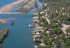 'Sahilkondu' ve barakalara yıkım süreci; lağımları nehri ve denizi kirletiyor