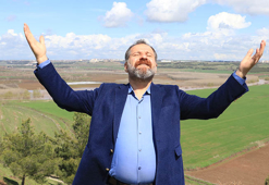 'Diyarbakır'da 3 günlük yağmurun yarısı nisanda yağarsa bitki kurtulur, çiftçinin yüzü güler'