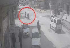 Adana'da iki motosiklet çarpıştı; 3 yaralı