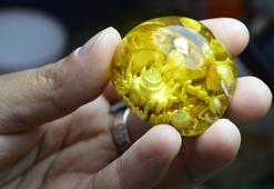 ‘Sofi Usta’, camileri tespih tanelerine işliyor