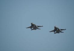 Edirne'de F-16 ve Bayraktar Akıncı'dan prova uçuşu