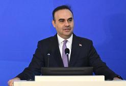 Bakan Kacır: Otomotiv ihracatımız 41,5 milyar dolarla rekor tazeledi