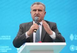 Bakan Bak: 24 yıl sonra Dünya Kupası'na katılacağız, buna yürekten inanıyoruz