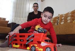 Annesi, DMD ve otizm teşhisi konulan Aren’in doktor olduğunu görmek istiyor