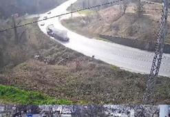 Karşı şeride geçen tanker, 2 otomobille çarpıştı; 3 yaralı