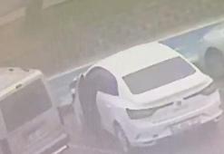 Bursa'da araçlardan eşya çalan hırsız yakalandı; o anlar kamerada