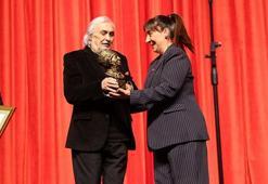 Dünya Tiyatro Günü’nde İsmail Dümbüllü geleneği Ataşehir’de yaşatıldı