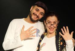 Nişanlarında tiyatro gösterisi yaptılar; 40 yıl sonraki hallerini canlandırdılar