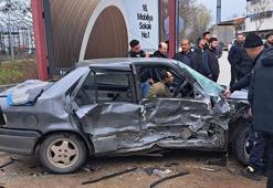 Kamyonet ile otomobil çarpıştı; 2'si bebek 9 yaralı