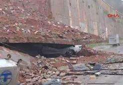 Maltepe’de ortaokulun istinat duvarı çöktü