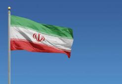 İran, Deniz Kuvvetleri Komutanı Tengsiri'nin hayatını kaybettiğini açıkladı