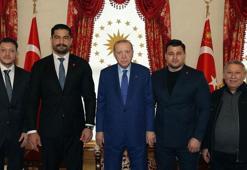 Cumhurbaşkanı Erdoğan, Türkiye Güreş Federasyonu Başkanı Taha Akgül’ü kabul etti