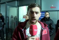 Orkun Kökçü, DHA mikrofonuyla Ferdi ve Oğuz'dan Dünya Kupası yorumlarını aldı