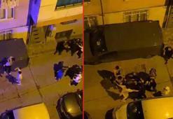 Sultangazi'de bir kişinin yaralandığı kavgadan kurtulmak için minibüsün üzerine çıktı