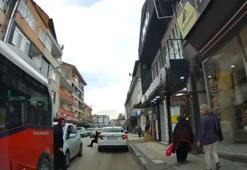 Yayaya çarptıktan sonra şoför değiştirip uzaklaştılar