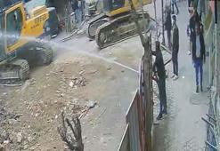 Zeytinburnu'nda inşaattan beton parçası düştü; 6 yaşındaki çocuk öldü