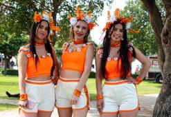 Uluslararası Portakal Çiçeği Karnavalı'nda rengarenk görüntüler