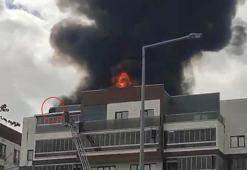 8 katlı apartmandaki yangında mahsur kalan 2 kişi kurtarıldı; o anlar kamerada
