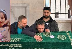 Zeytinburnu’nda beton parçasının isabet ettiği 6 yaşındaki çocuk son yolculuğuna uğurlandı