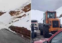Şırnak’ta çığ düşen kara yolu ulaşıma kapandı