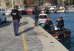 Deniz manzarası izlerken dalga ile açığa sürüklendiler; 2 kardeş kurtuldu, kuzenleri öldü