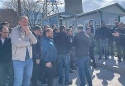 Santral işçileri, ücretsiz izne karşı eylem yaptı