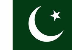 Pakistan'da polis karakoluna saldırı: 5 ölü, 13 yaralı