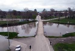 Edirne'de debisi artan Tunca Nehri'nde 'turuncu' alarm verildi