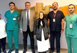 Kayseri'de 72 yaşındaki hastanın kalça çevresinden 3,7 kiloluk tümör çıkarıldı