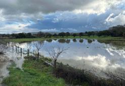 Çanakkale’de sağanak hayatı olumsuz etkiledi